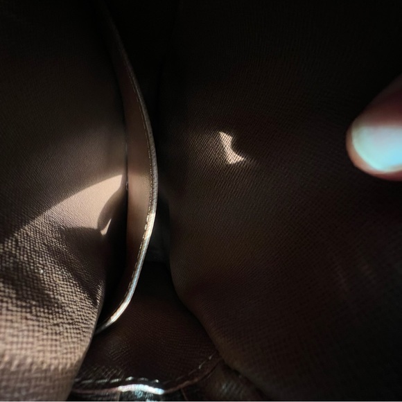 Great condition Louis Vuitton Danube - Picture 12 of 14